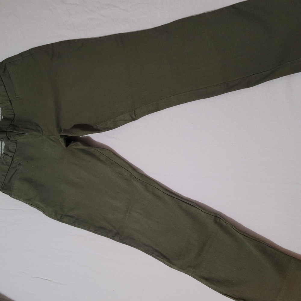 Banana Republic Sloan Forest Green